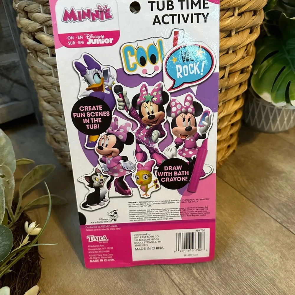 New Disney Minnie Mouse Bath Toys Crayon & Foam Friends Tub Time Activity Set